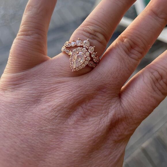 Vintage Pear Halo Ring Set - Picture 3 of 4